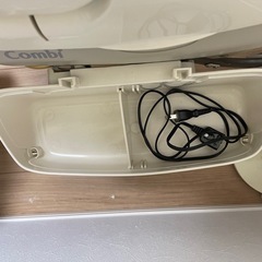 コンビ ハイローチェアの画像
