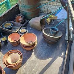 植木鉢色々陶器の画像