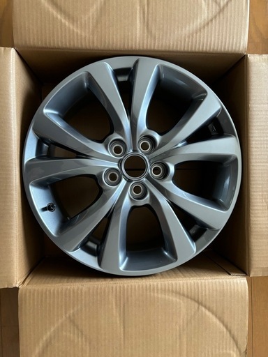 新品未使用4本 マツダ CX30 純正18インチホイール