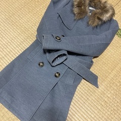 ★ティティーアンドコー　冬コート　生地やや厚め　首元ファー取り外...