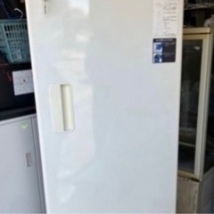 業務用冷凍庫