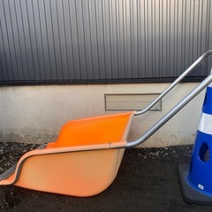 【お譲りする方決まりました】深型スノーダンプ