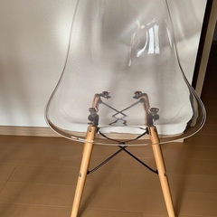 クリアチェア