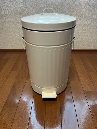 ゴミ箱  美品