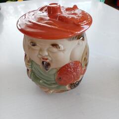 湯呑み茶碗の画像