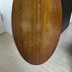 折りたたみ木製テーブルの画像