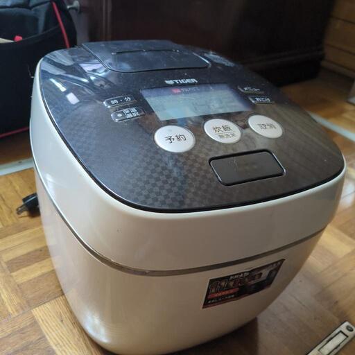 タイガー　圧力IH炊飯器
