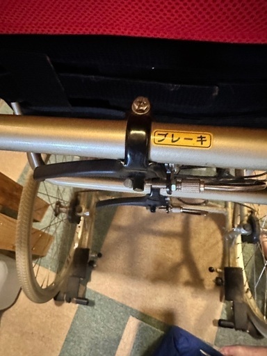 介助用車イス