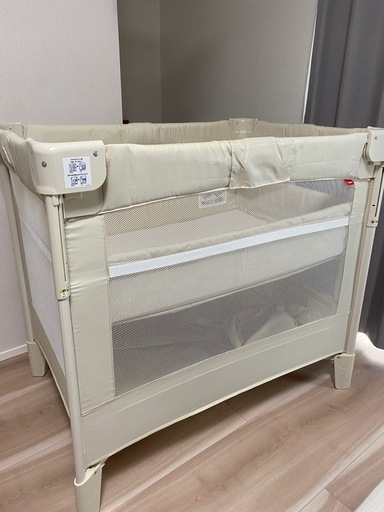 ココネルエアー　折りたたみ　ベビーベッド