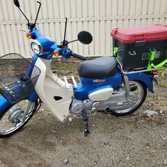 2022年式　走行距離595㎞　美車　HONDA 国産 スーパーカブ 50 AA09 ブルー 原付 ホンダ　の画像