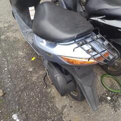 スズキ アドレスV50の画像