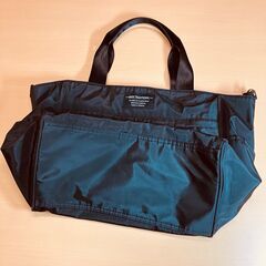 10ポケットトートバッグ（ブラック）の画像