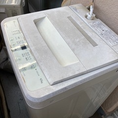 シンプル洗濯機