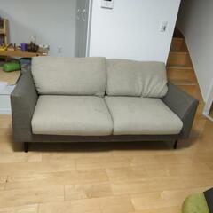 ソファーの画像