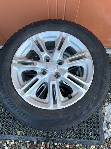 ホンダ純正アルミ付き175/65R15