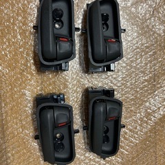 トヨタ純正　インナードアハンドル　ヤリス　ヤリスクロス　他