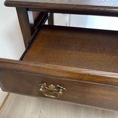 アンティーク テーブル 机の画像