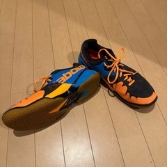 バドミントンシューズ