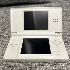 Nintendo DS  Lite ホワイトの画像