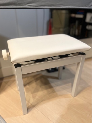 ご自宅まで配送も可【美品】KORG B2 ホワイト専用スタンド高低自在椅子セット 3連ペダル