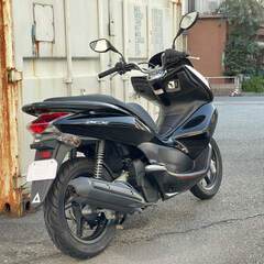 すぐ乗れます♪ 福岡より PCX JF28 コブ無シート アイドリングストップ付き eSPエンジン (新車中古車情報サイト掲載中)の画像