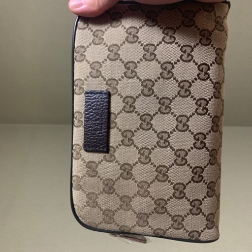 GUCCIウェストポーチ