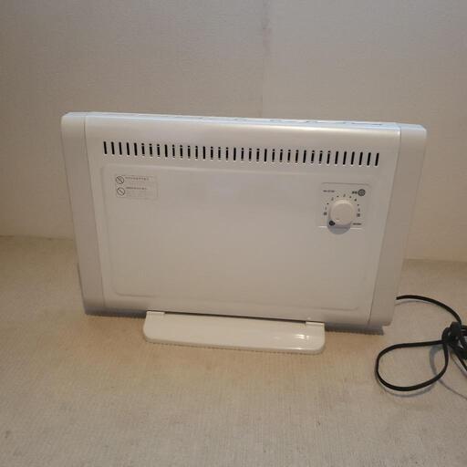電気パネルヒーター