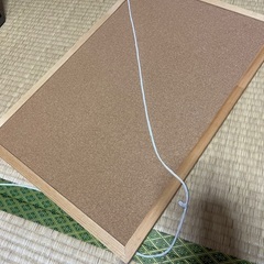 ★コルクボード　未使用　40×60  写真　メモ用紙　伝言　飾り...