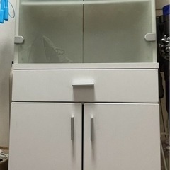 【0円】食器棚【取りに来てくれる方】