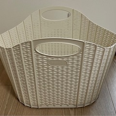 折りたたみ式洗濯カゴ