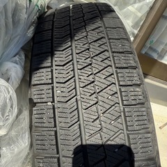 2022年製175/65R15スタッドレスタイヤ　ブリヂストンVRX2の画像