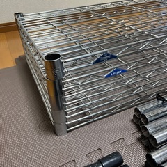 スチールラックの画像