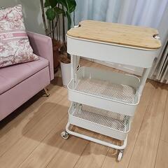 IKEAのワゴンとまな板のセット