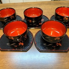 お椀と盆のセット 