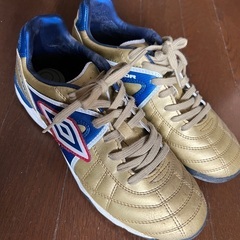 【umbro】サッカースパイク　size22.5