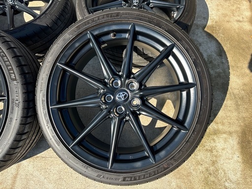 【受付終了】GR86 RZ用純正ホイール 4本 18 × 7.5J 48 5H 215/40R18 ノーマルタイヤ ホイール4本セット