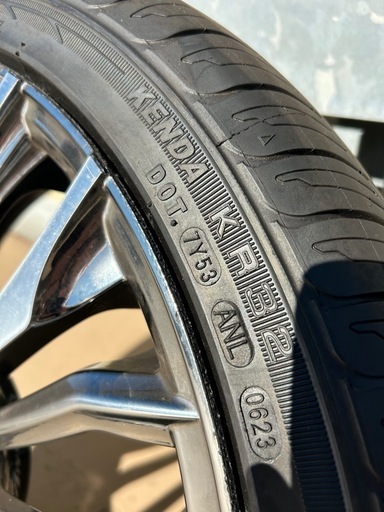 【週末限定値下げ】Weds kranze Felsen 19インチ225/40/19 