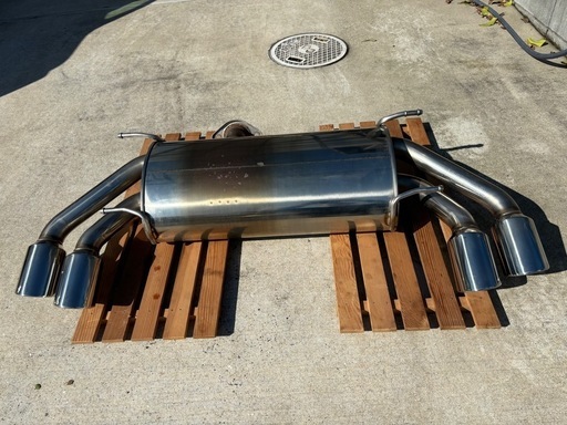 【お話し中】
GR86用　GRマフラー（TRDマフラー）4本出し