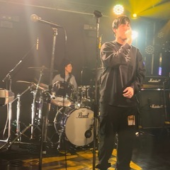 【🥁ドラムメンバー募集中🥁】ライブハウスでカバーセッション！▷▶12/8@下北沢ReG◀︎◁[バンドサークルCAMO] - バンド