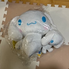 シナモンロールぬいぐるみ