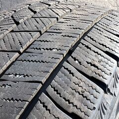 ★ ブリヂストン BLIZZAK ブリザック VRX3 225/45R19 2023年製 19インチ スタッドレスタイヤ 4本セット 8分山 T-1472 リサイクルショップ札幌 買取本舗 の画像