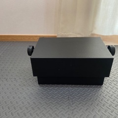 ピアノの足おき
