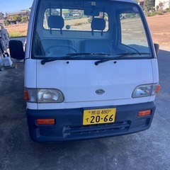 サンバー、エアコン付　4wd