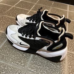 NIKE スニーカー