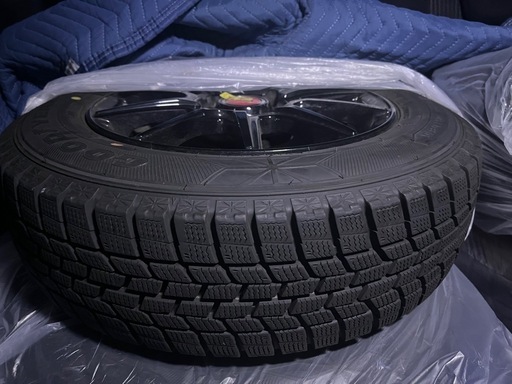 スタッドレス　タイヤ
