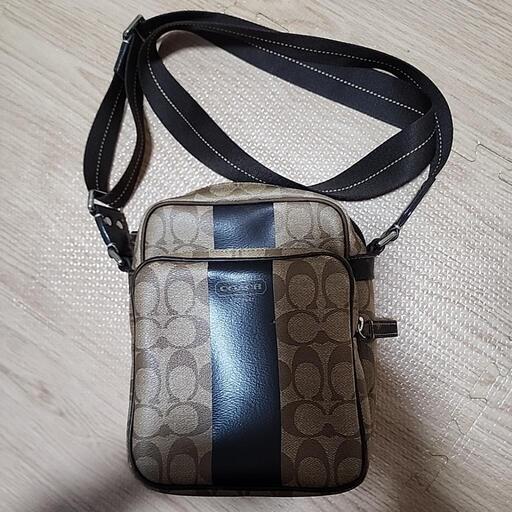 COACHショルダーバッグ