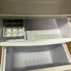 シャープ　ノンフロン冷凍冷蔵庫　SJ-PD14X-N　137L　2013年製の画像