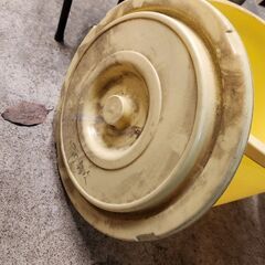 蓋つき容器の画像