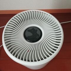 ブラー 気化式加湿器 プオトの画像