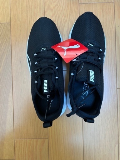 未使用　PUMA  24.5cm